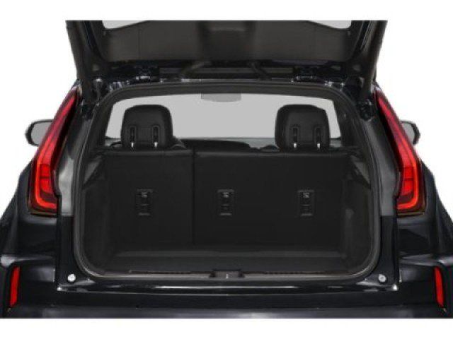 Used 2024 Cadillac XT4 Premium Luxury AWD/4WD image 14
