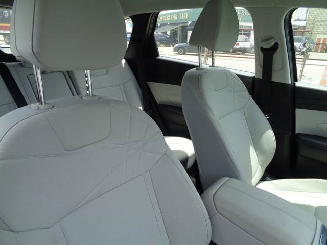 Used 2025 Hyundai Tucson SE FWD image 16