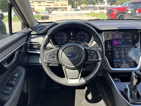 Certified 2023 Subaru Outback Onyx Edition AWD/4WD image 10