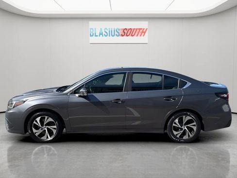 Used 2021 Subaru Legacy Premium image 6