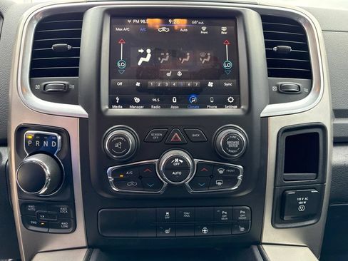 Used 2018 RAM 1500 Big Horn AWD/4WD image 31