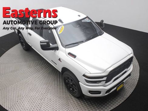 Used 2025 RAM 2500 Big Horn RWD image 3