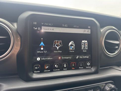 Used 2021 Jeep Wrangler Unlimited Sahara w/ Uconnect 4C Nav & Sound Group image 28