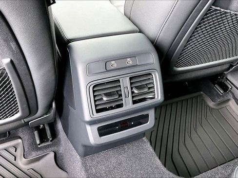 New 2026 Audi Q5 Premium Plus image 18