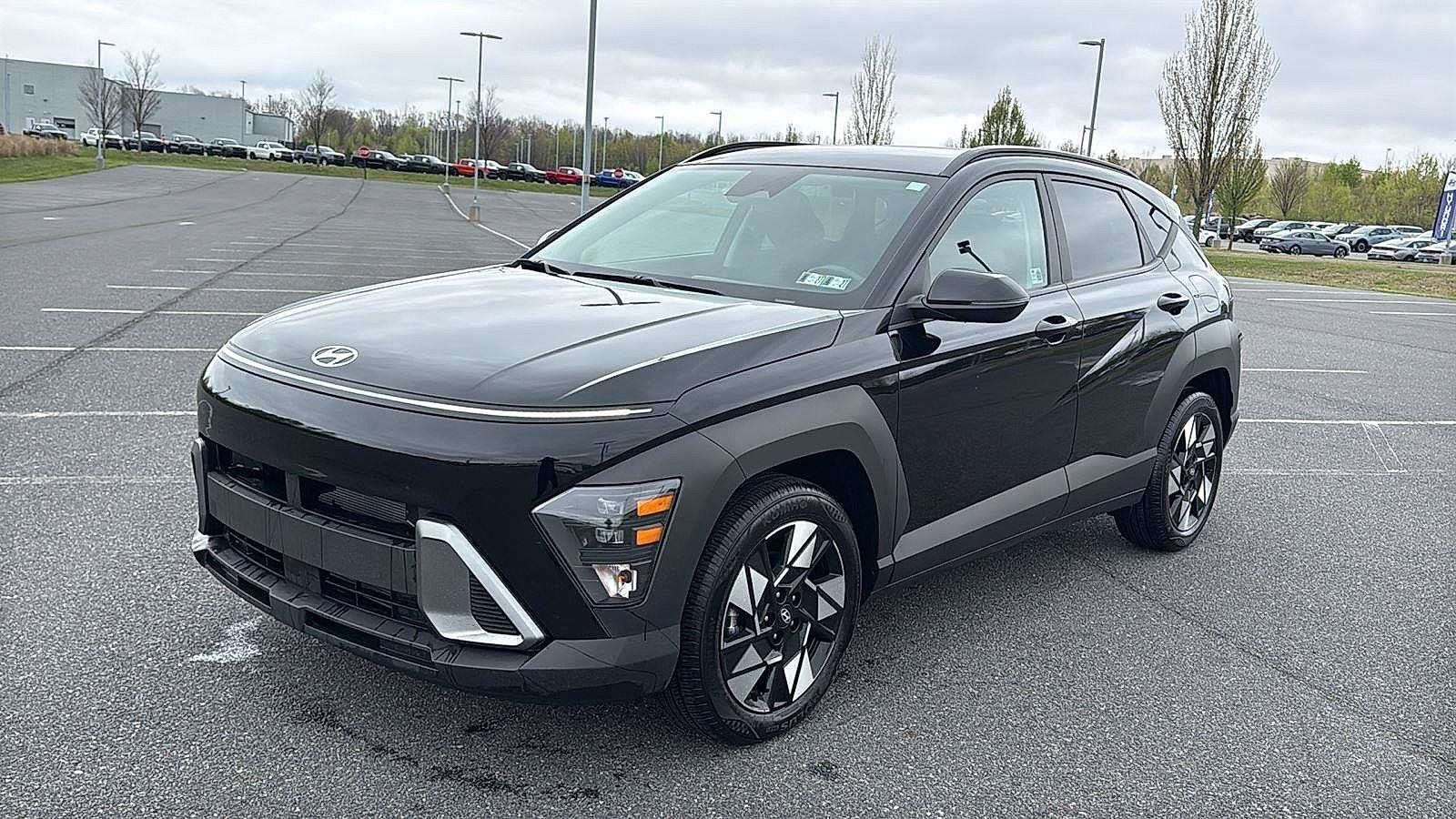 Used 2024 Hyundai Kona SEL FWD image 14
