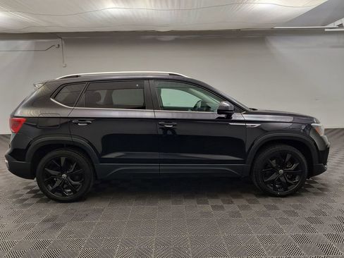 Used 2022 Volkswagen Taos SE image 8