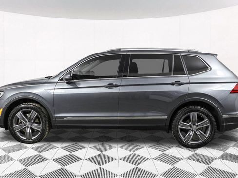 Used 2020 Volkswagen Tiguan SEL w/ Tiguan Two-Row MDO Package image 23