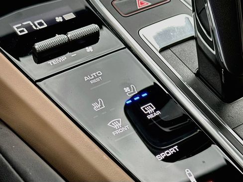 Certified 2023 Porsche Cayenne S w/ Premium Package Plus AWD/4WD image 23