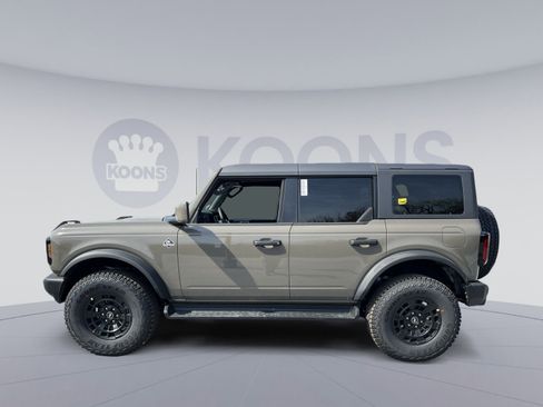 New 2026 Ford Bronco Outer Banks w/ Sasquatch Package image 2