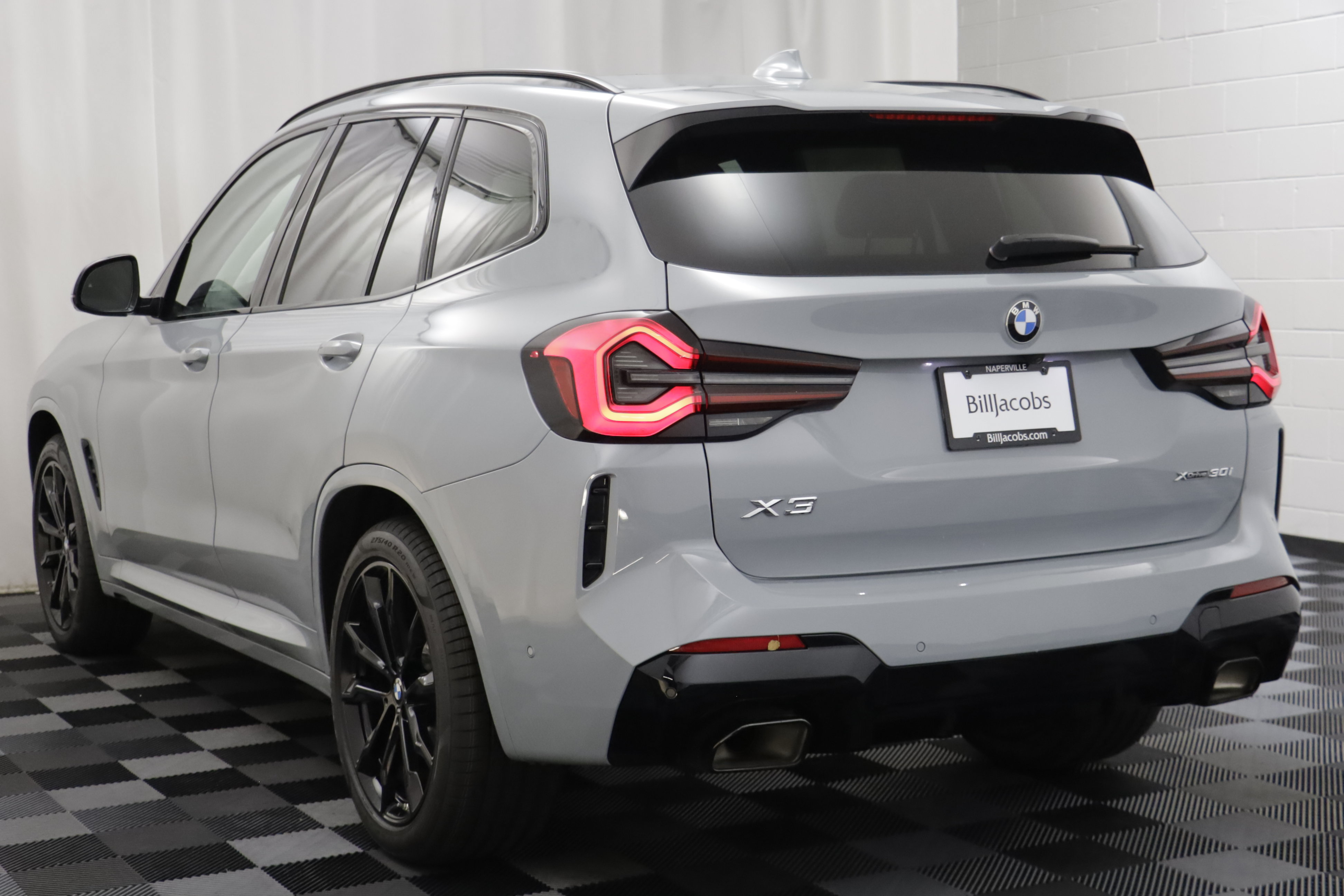 Used 2023 BMW X3 xDrive30i w/ M Sport Package AWD/4WD image 14