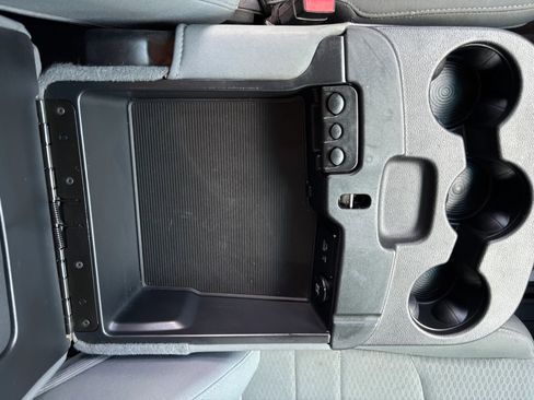 Used 2017 RAM 3500 Tradesman w/ Chrome Appearance Group image 19