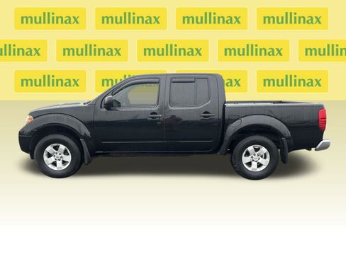 Used 2012 Nissan Frontier SV w/ SV Premium Utility Pkg image 11