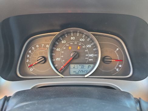 Used 2015 Toyota RAV4 LE image 15