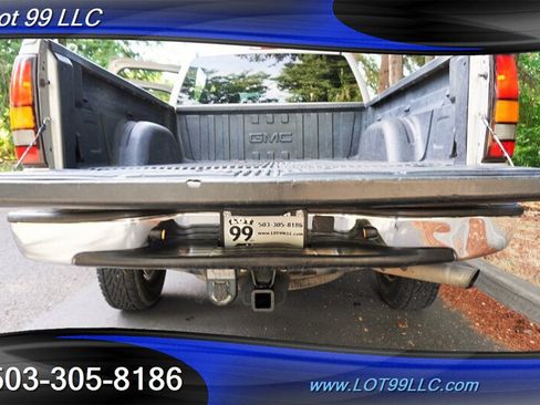 Used 2004 GMC Sierra 2500 SLT w/ Heavy-Duty Power Package AWD/4WD image 15