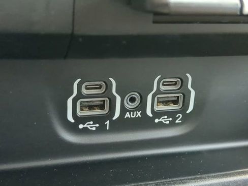 Used 2022 RAM 1500 Big Horn AWD/4WD image 20