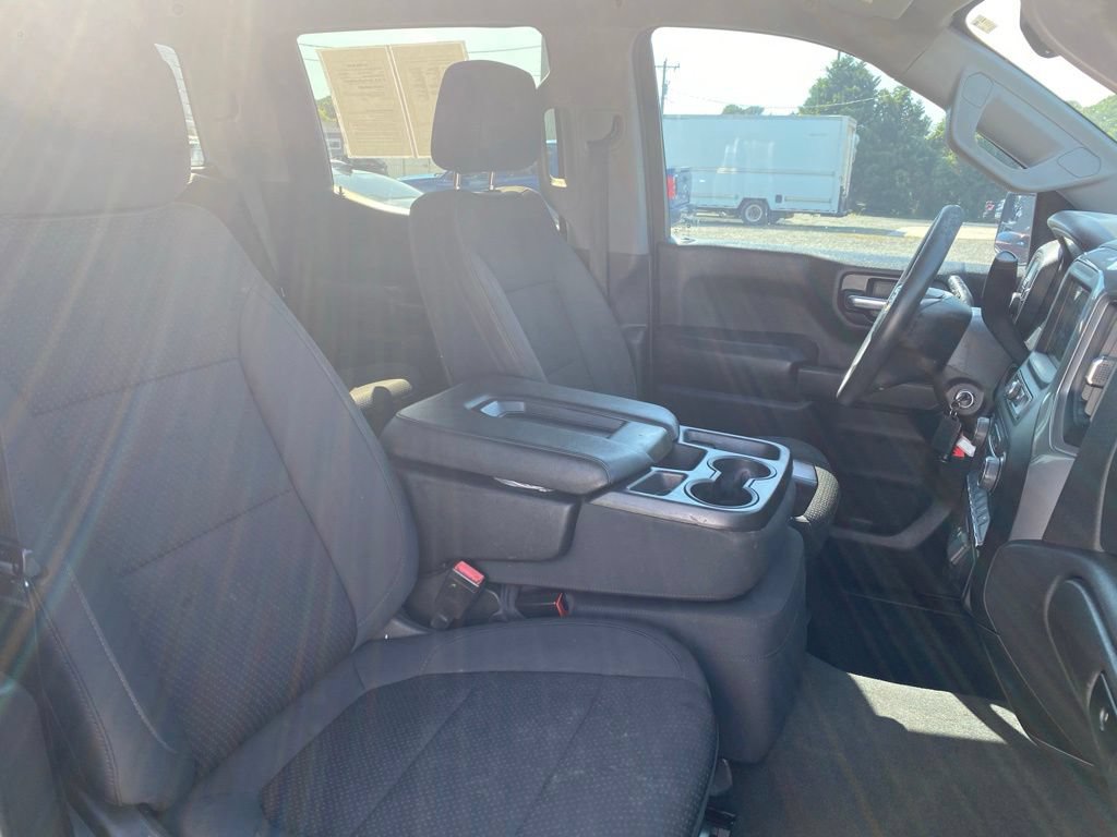 Used 2022 Chevrolet Silverado 1500 Custom RWD image 22