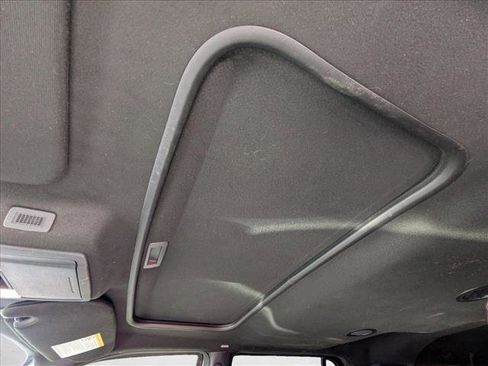 Used 2017 Ford Expedition EL Platinum image 11