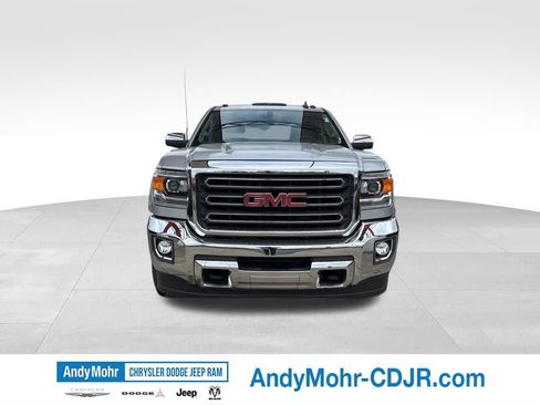 Used 2019 GMC Sierra 2500 SLT AWD/4WD image 2