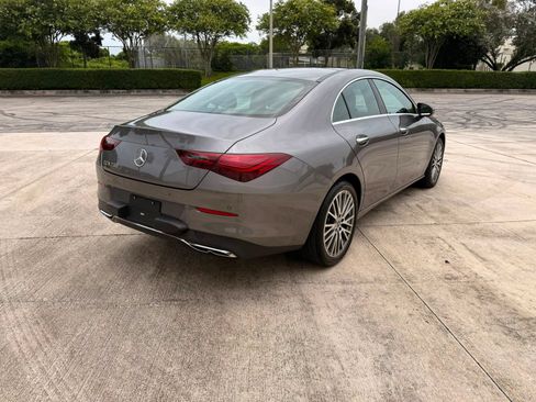 Used 2025 Mercedes-Benz CLA 250 image 4