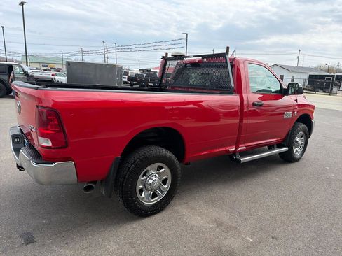 Used 2018 RAM 2500 Tradesman w/ Chrome Appearance Group image 4