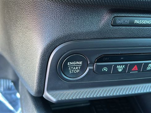 Used 2025 Ford Bronco Sport Heritage w/ Convenience Package AWD/4WD image 17