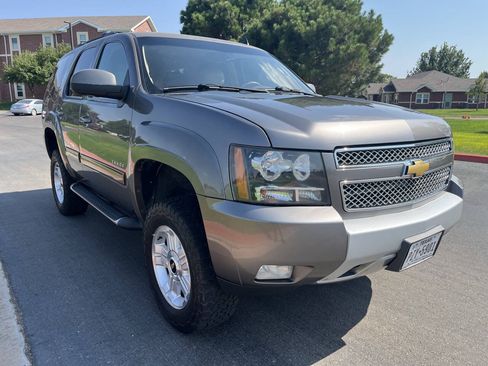 Used 2013 Chevrolet Tahoe LT AWD/4WD image 7