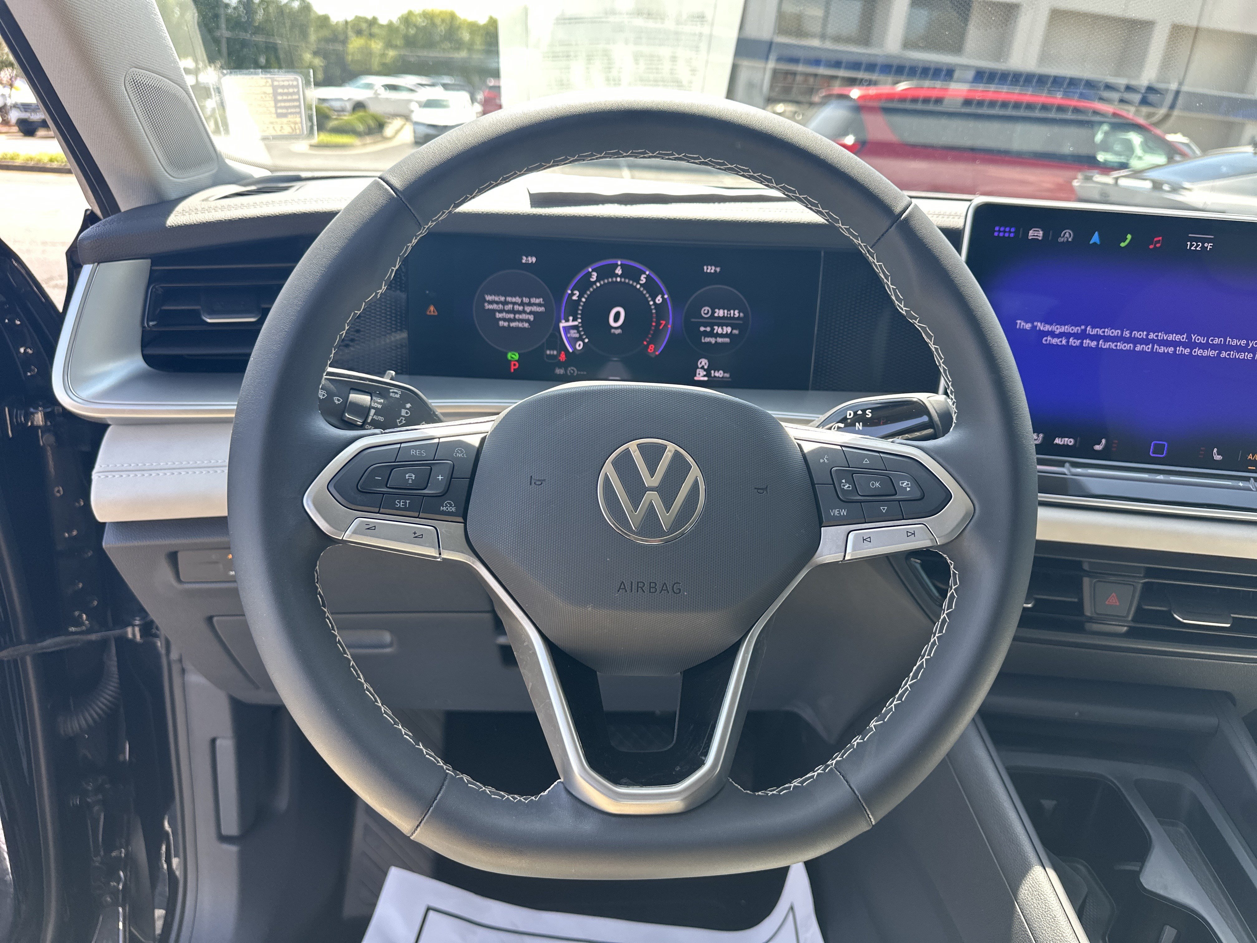 Used 2025 Volkswagen Tiguan SE FWD image 27