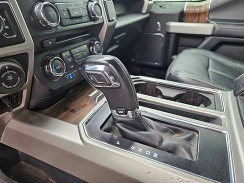 Used 2018 Ford F150 Lariat AWD/4WD image 23