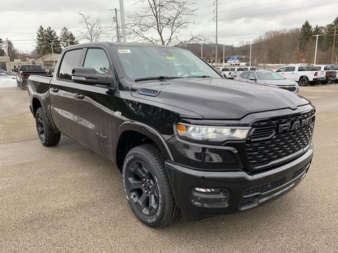 New 2026 RAM 1500 4x4 Crew Cab image 8