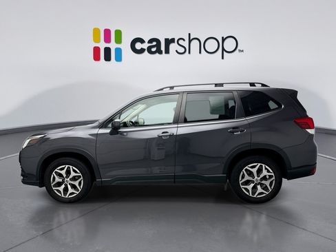 Used 2022 Subaru Forester Premium w/ Popular Package #2 AWD/4WD image 2