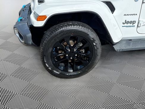 Certified 2022 Jeep Wrangler Unlimited Sahara w/ Cold Weather Group AWD/4WD image 34