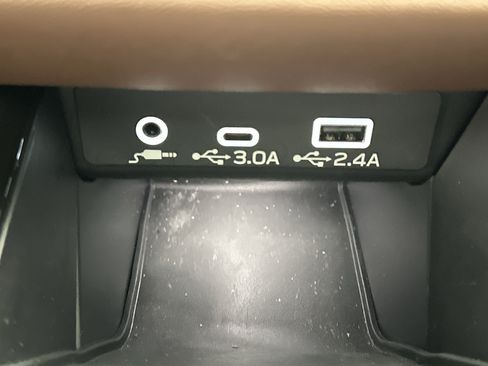 Certified 2025 Subaru Outback Touring image 41