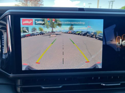 New 2025 Jeep Gladiator Rubicon w/ Convenience Group image 28