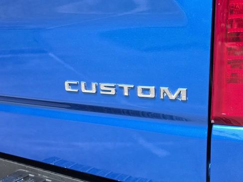 Used 2022 Chevrolet Silverado 1500 Custom AWD/4WD image 12