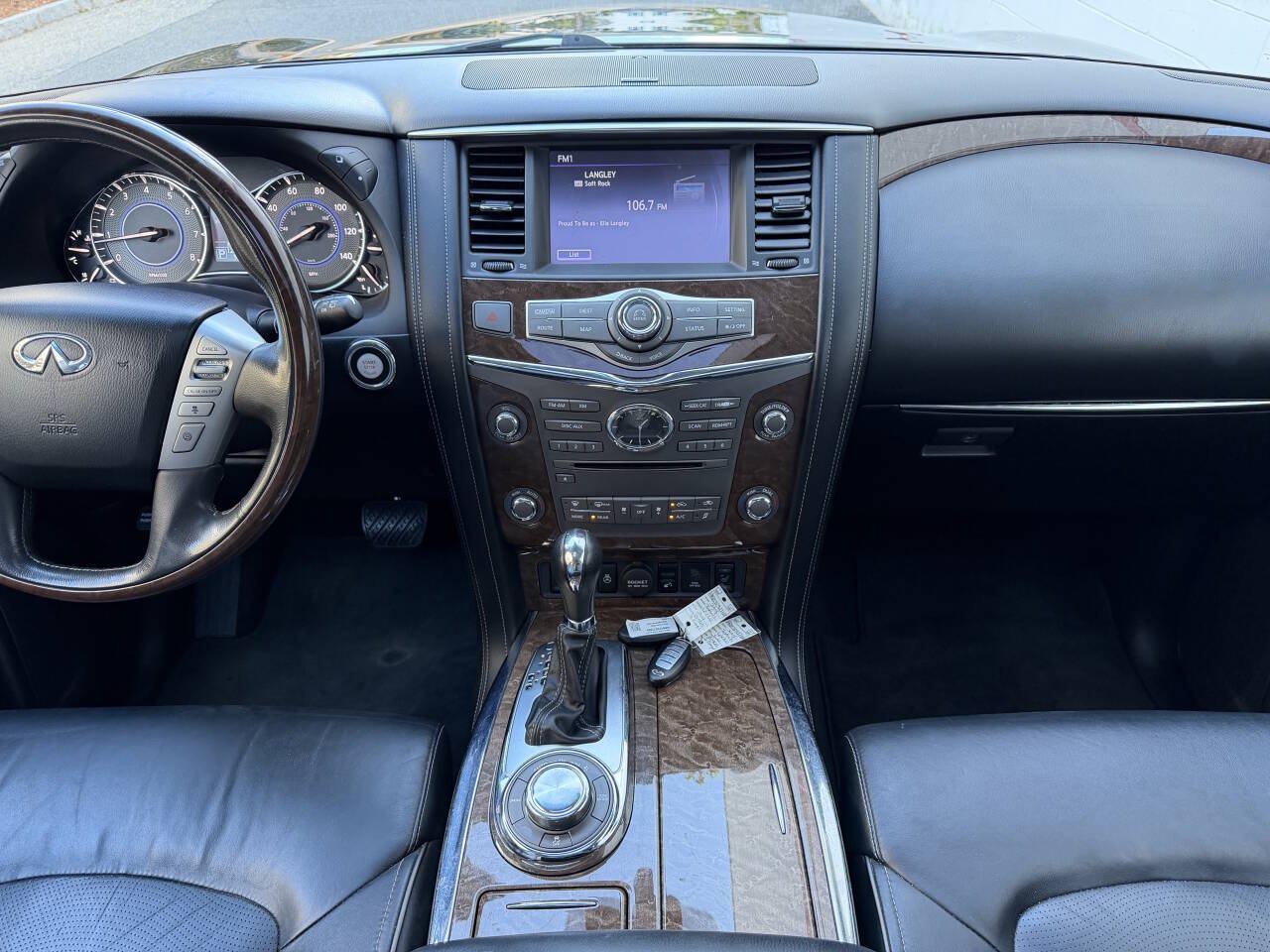 Used 2015 INFINITI QX80 4WD w/ Theater Package image 31