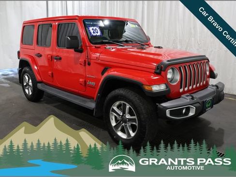 Used 2020 Jeep Wrangler Unlimited Sahara w/ Uconnect 4C Nav & Sound Group AWD/4WD image 1