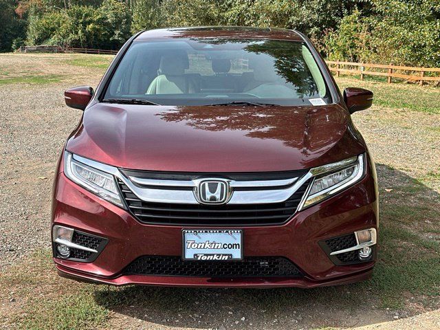 Used 2018 Honda Odyssey Touring image 3
