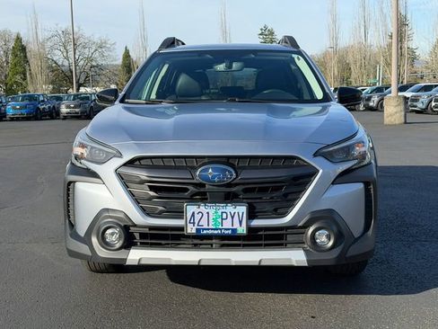 Used 2023 Subaru Outback Limited image 10