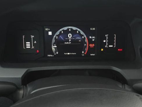 Used 2025 Toyota Tacoma SR5 AWD/4WD image 19