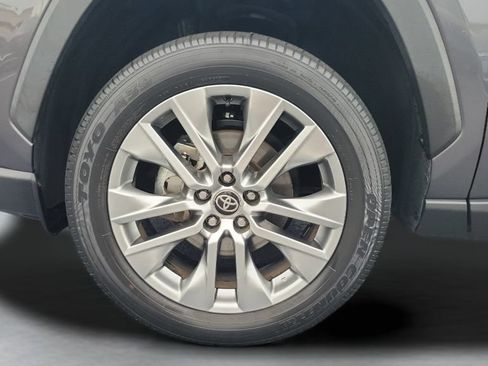Used 2023 Toyota RAV4 XLE Premium FWD image 26
