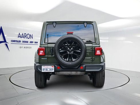 Used 2021 Jeep Wrangler Unlimited Sahara w/ Cold Weather Group AWD/4WD image 3