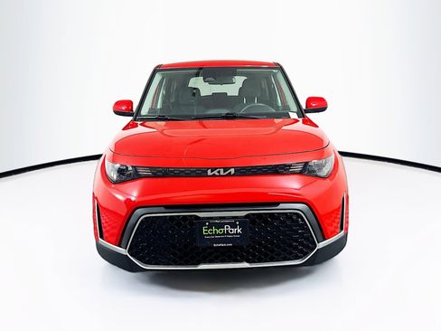 Used 2025 Kia Soul LX w/ LX Technology Package image 2