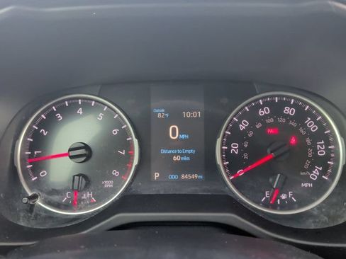 Used 2020 Toyota RAV4 LE FWD image 20
