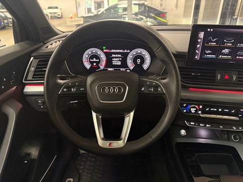 Used 2025 Audi Q5 2.0T Premium Plus AWD/4WD image 11