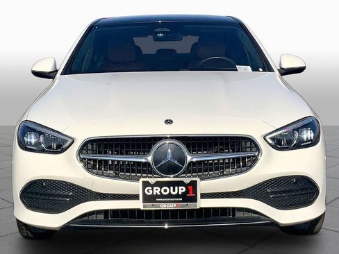 Used 2025 Mercedes-Benz C 300 Sedan image 4