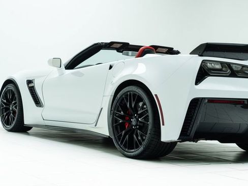 Used 2016 Chevrolet Corvette Z06 image 18