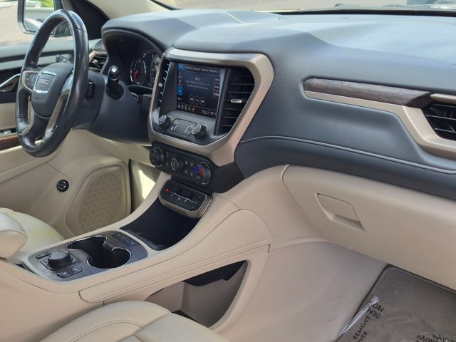 Used 2021 GMC Acadia Denali w/ Denali Technology Package FWD image 22