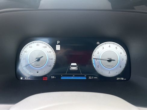 Used 2024 Hyundai Palisade Calligraphy image 13