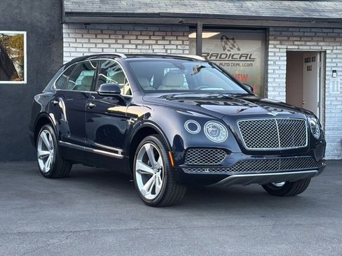 Used 2019 Bentley Bentayga AWD/4WD image 9