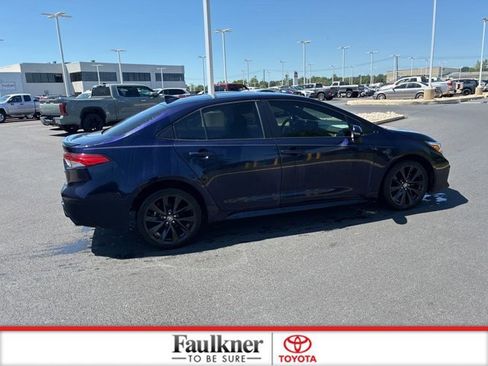 Used 2024 Toyota Corolla SE FWD image 7